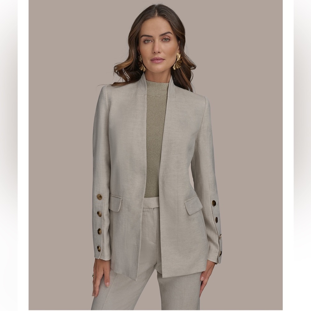 Donna Karan Women’s Linen Blend Button Sleeve Blazer. Size 10. Flax. NWT